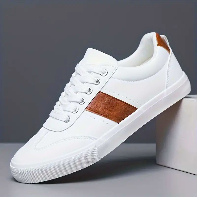 HUGHES SNEAKERS