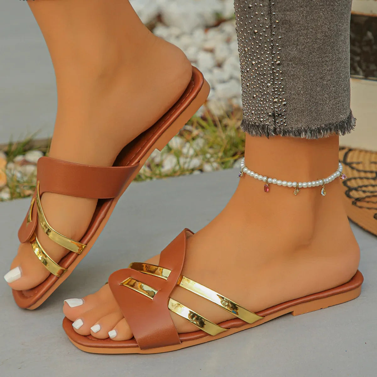 Lucia Crossband Sandal